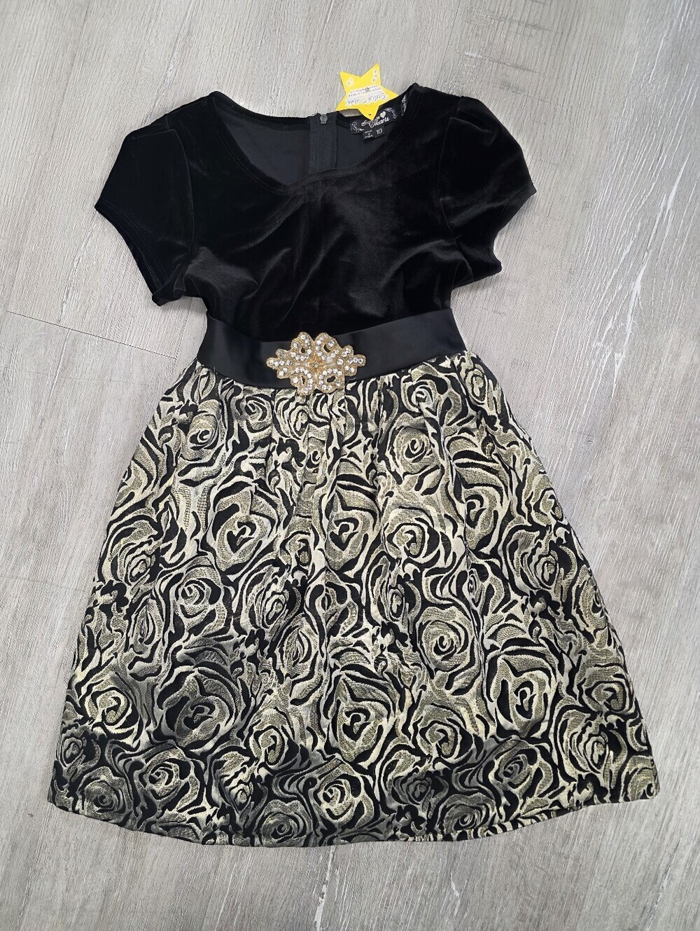 Black Velvet & Gold Rose Print Dress with Jewel Belt PERFECT SHAPE